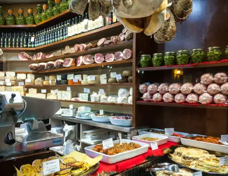Imagen de embutidos y productos cárnicoa para la sección de Retail - Carnicería de AZ Gastronomía
